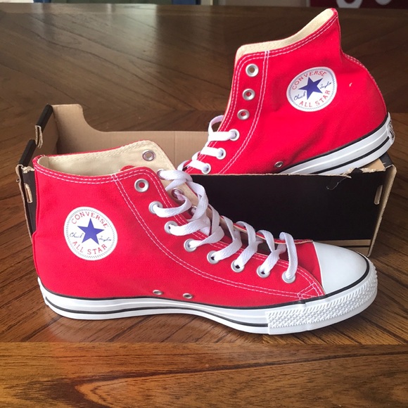 red men converse
